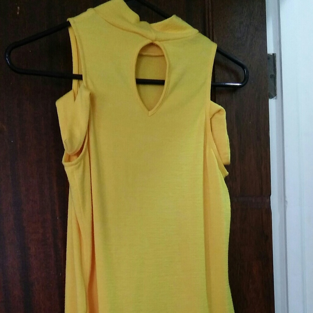 Tank Top - Picture 3 of 4